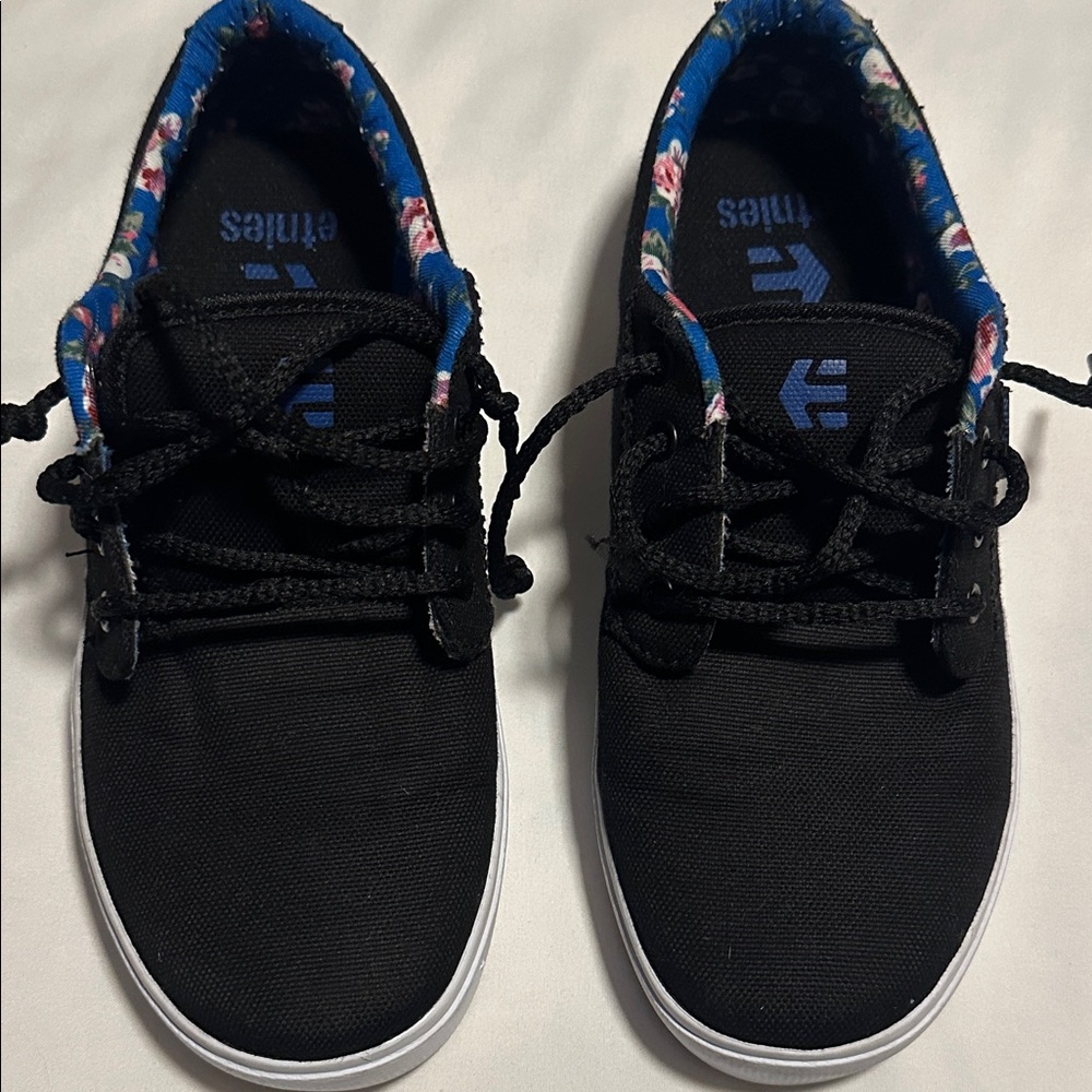 Etnies Boy’s Jameson 2 Eco Shoes New Never Worn